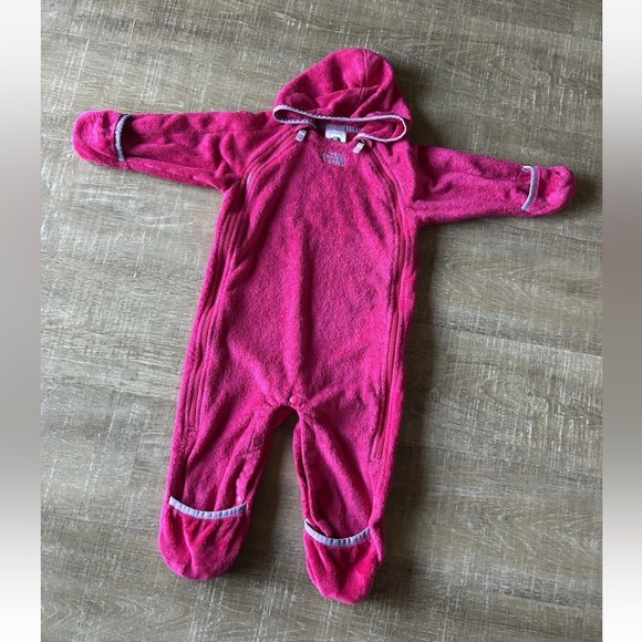 The North Face Baby Buttery Fleece Bunting Dual Zip Pink 12-18M Infant Snowsuit - Picture 2 of 10